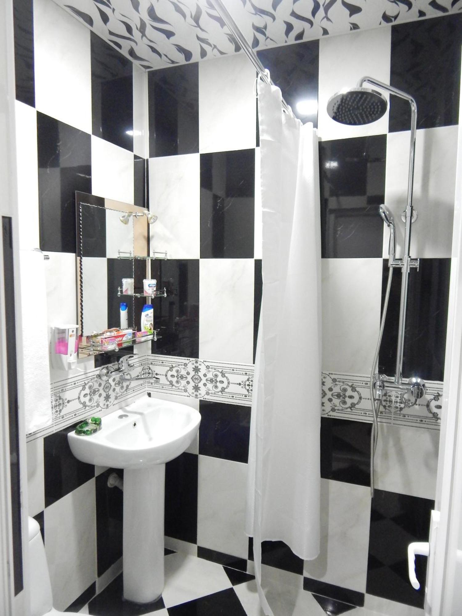 B&B Europa Hotel Kutaisi Esterno foto