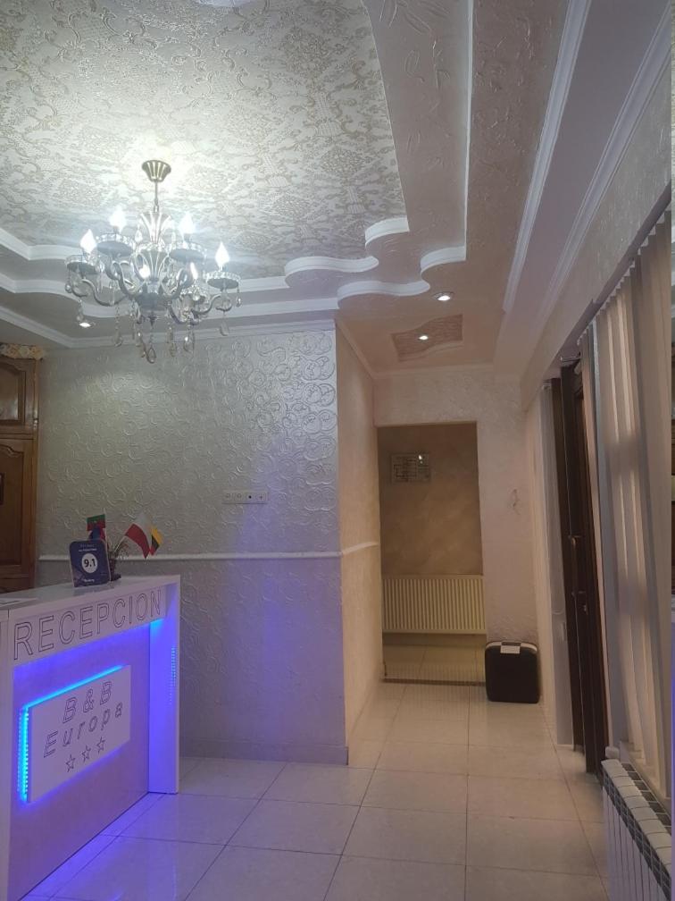 B&B Europa Hotel Kutaisi Esterno foto