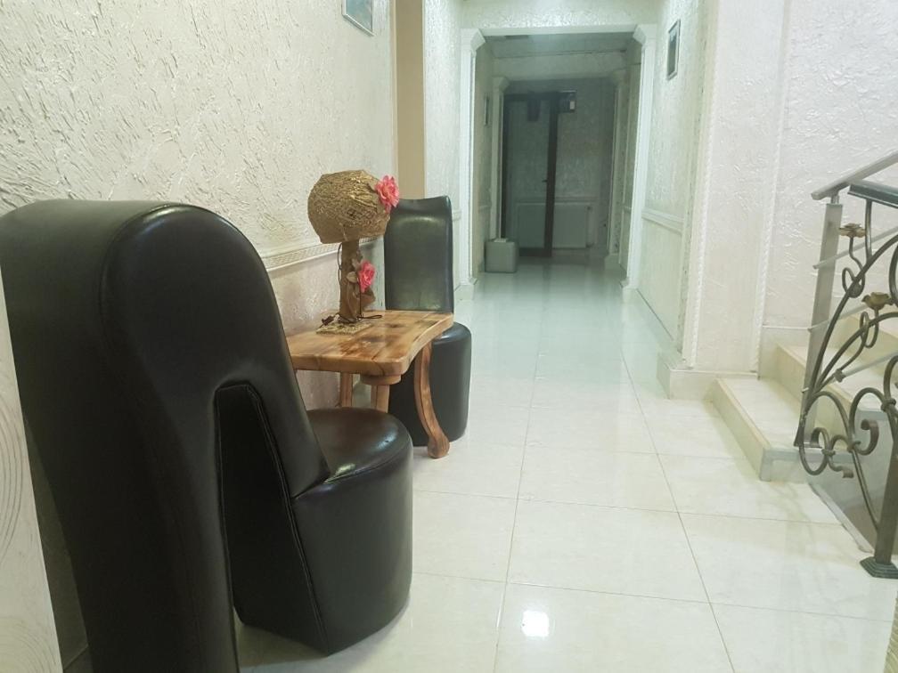 B&B Europa Hotel Kutaisi Esterno foto