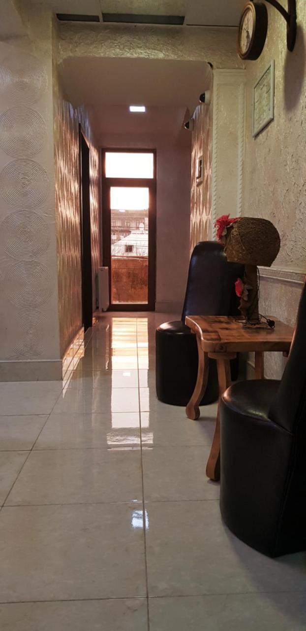 B&B Europa Hotel Kutaisi Esterno foto