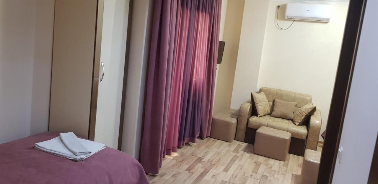 B&B Europa Hotel Kutaisi Esterno foto